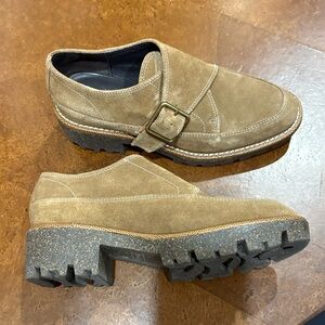 Donald Pliner monk strap shoe, size 5